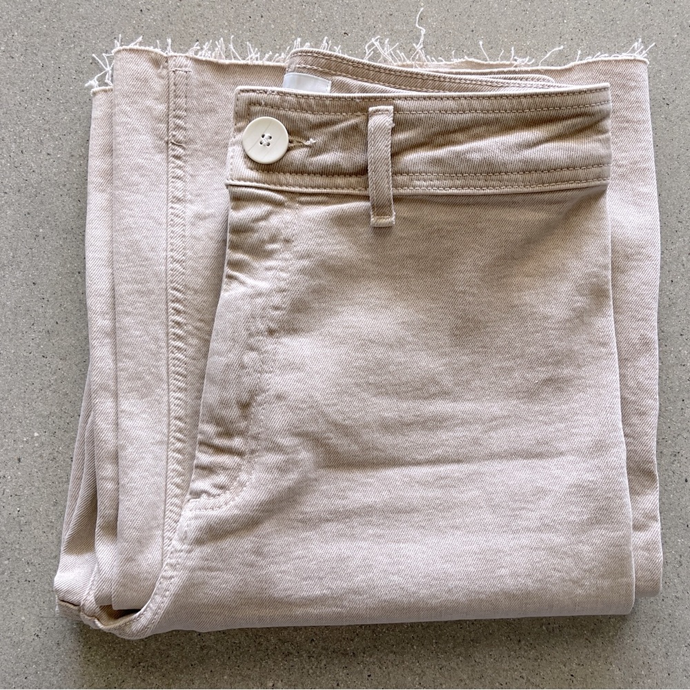 ZARA MARINE STRAIT HIGH RISE JEANS SZ.6 Worn once. Too big - too late to return